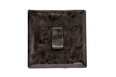 1-gang-2-way-intermediate-switch-91313wd-innova-wooden-windsor