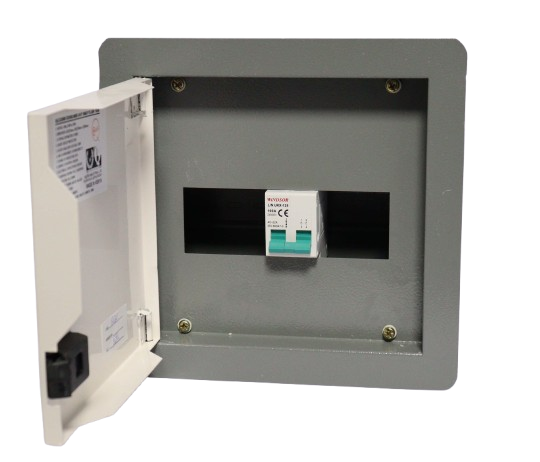 6WAY  CONSUMER  UNIT  WINDSOR