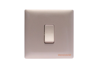 windsor-innova-gold-intermediate-switch-10a-91313ch
