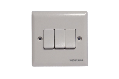 3-gang-2-way-switch-10a-e306-ivory-windsor