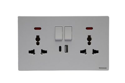 13a-1gang-universal-socket-with-usb-type-a-and-usb-type-c-l468bw-brushed-white-l-l-range