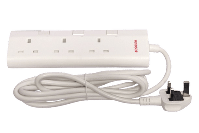 A white Windsor 3-way extension socket with a 3-meter cable and British plug.