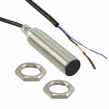 INDUCTIVE PROXIMITY SENSOR M18 3 WIRE 12-24V DC SD-8MM PNP NC E2A-M18LS08-WP-B2 OMRON
