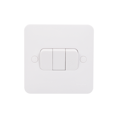 3gang-2way-switch-10a-lisseggbl1032