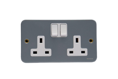 13a-double-switched-socket-single-pole-m406-metallic-windsor